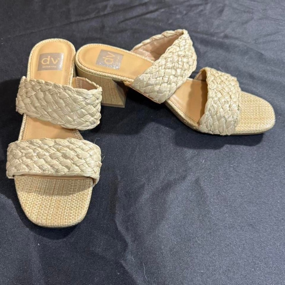 Cream and tan woven sandals with a boho vibe Size 10 Womens